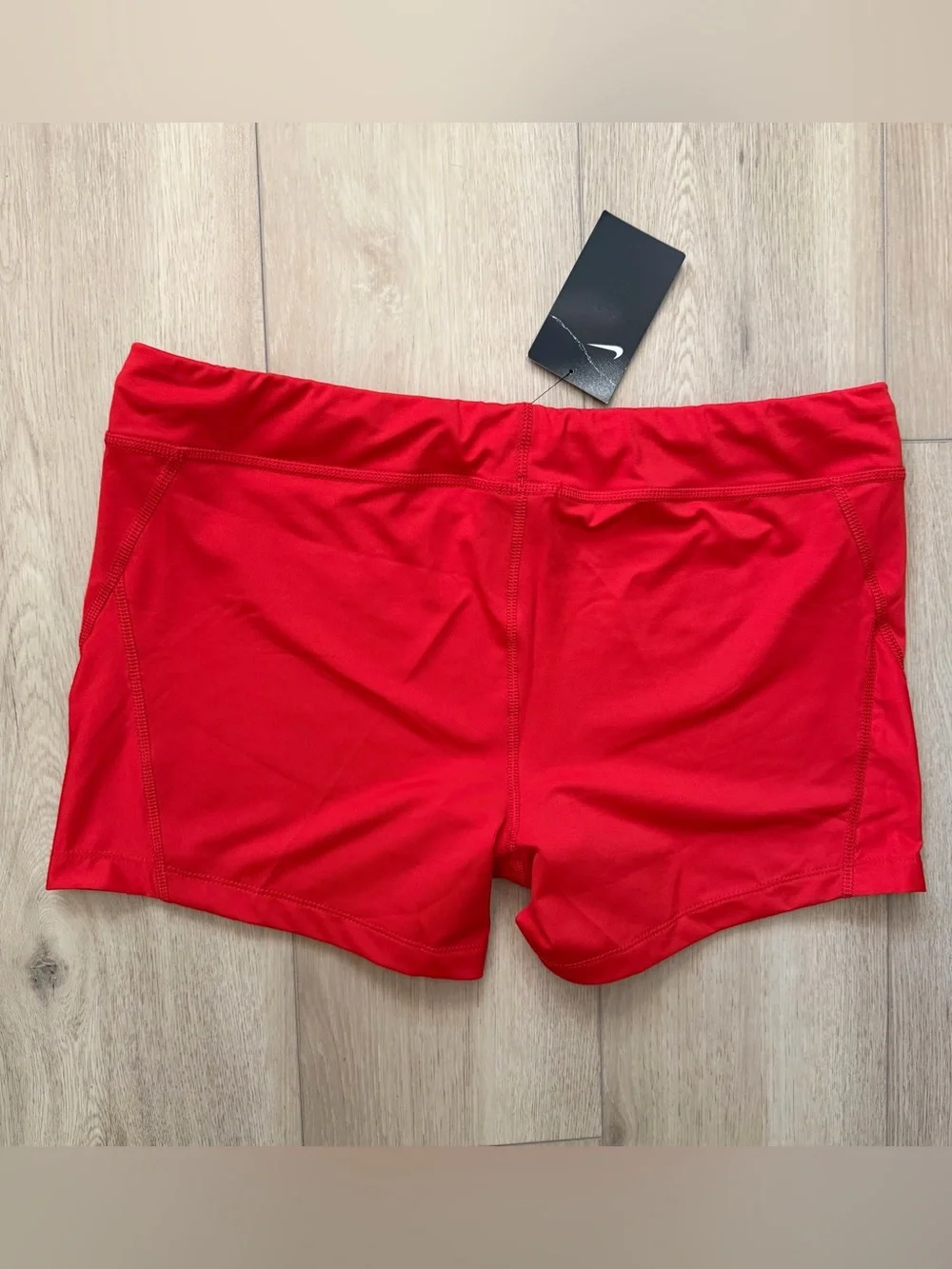 NWT Nike Women’s Volleyball Compression Shorts Red BV1020-657